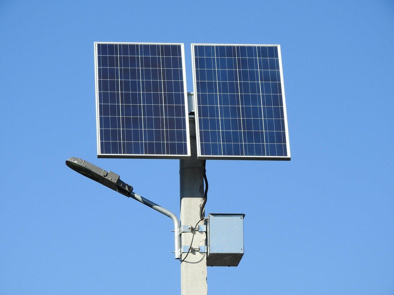 services-03 solar battery, clean energy, pillar, solar battery, solar battery, solar battery, solar battery, solar battery, clean energy